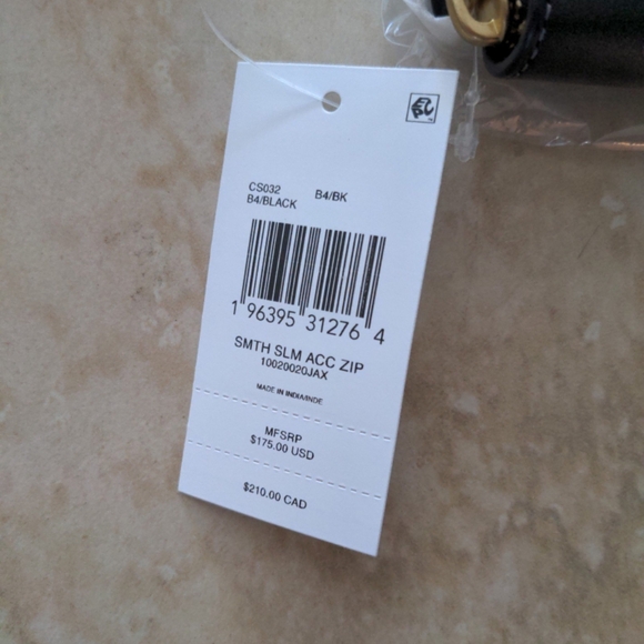 Coach Black Wallet - Picture 4 of 4